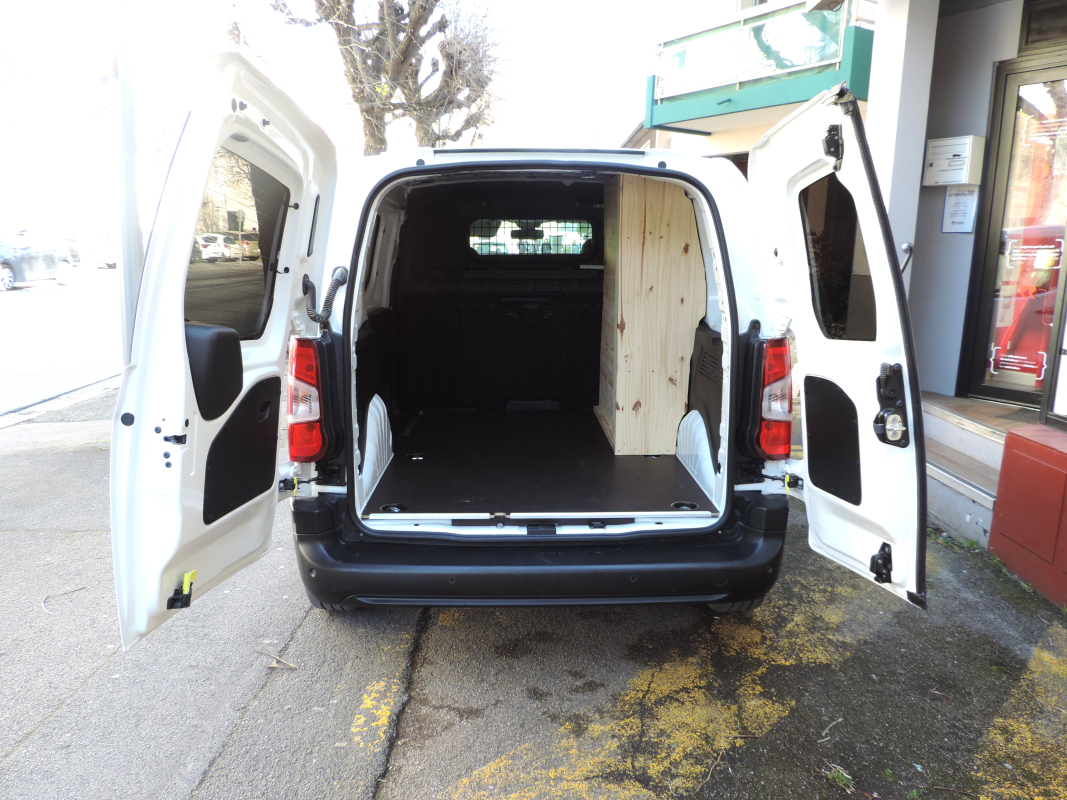 Opel Combo Cargo — 17